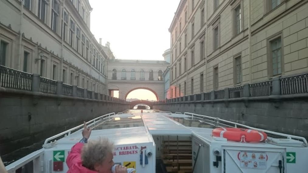 Cruise down the Canals-5